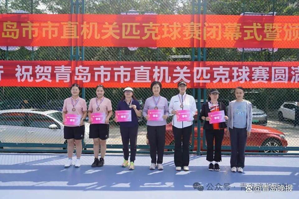 om, MUi, NWKqf om, MUi, NWKqf