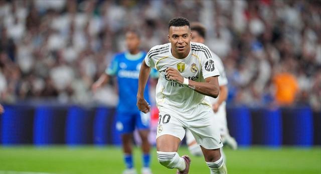 点球独中两 点球独中两